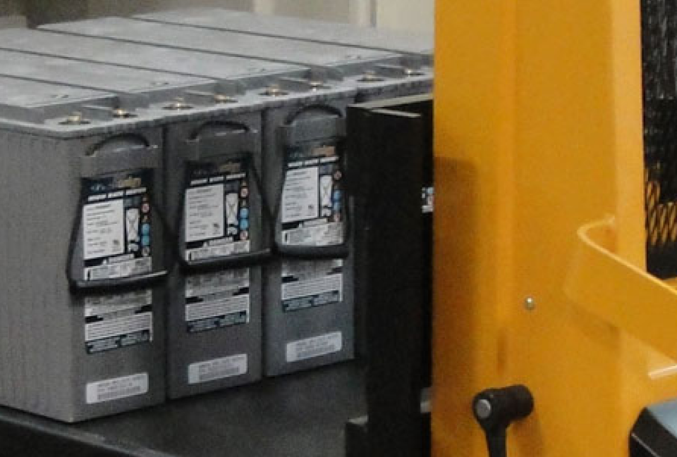 UPS Battery Powered Lift